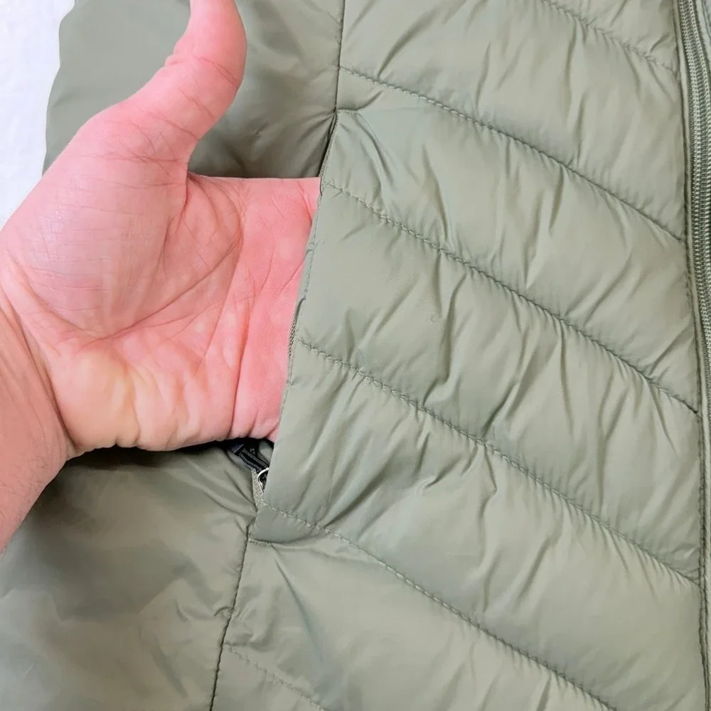 Spyder Womens Sage Green Hooded Puffer Jacket Chevron Quilted Size‎ Small - Picture 8 of 12